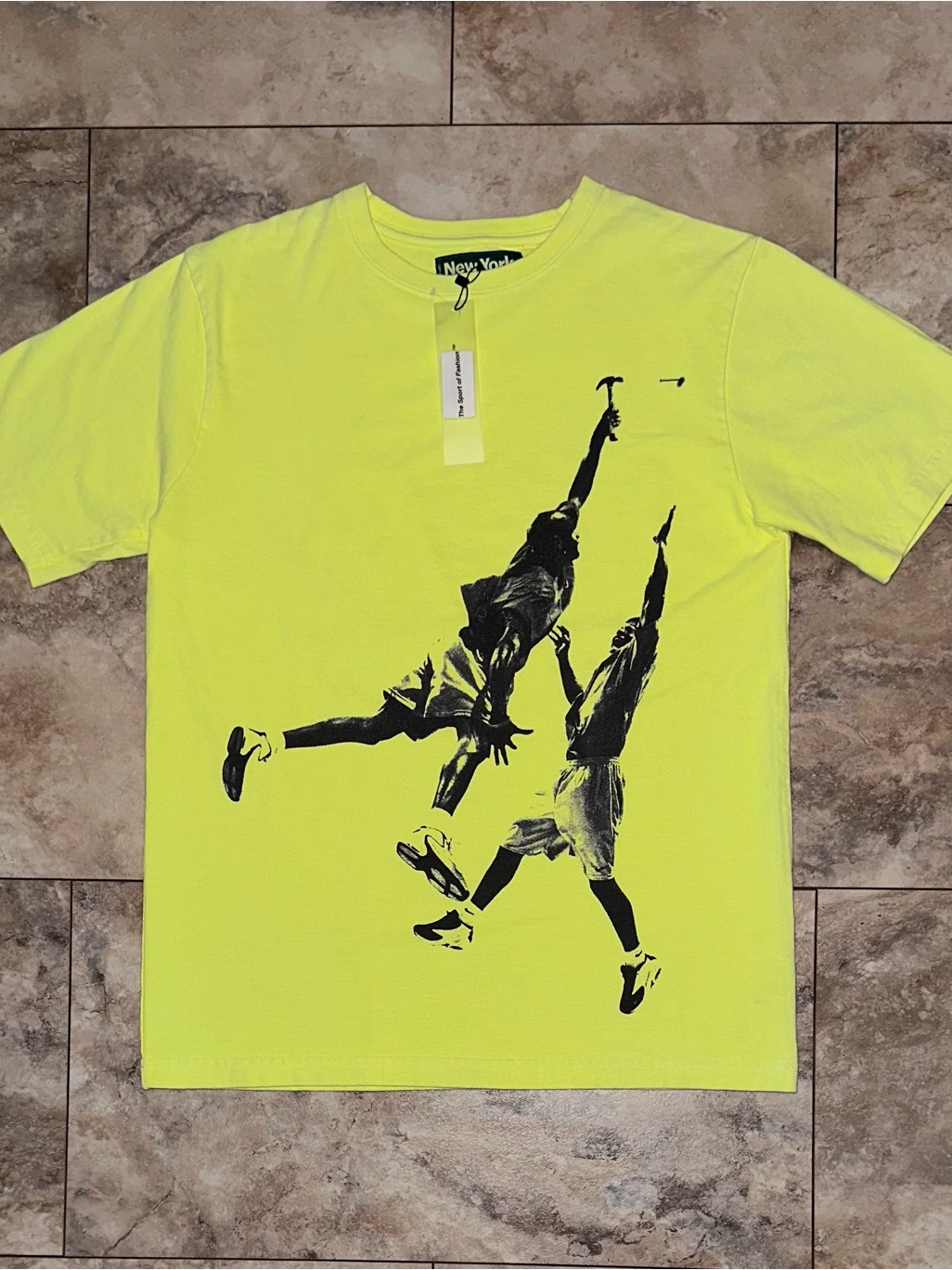 New York Sunshine Install Team Basketball Graphic Tee Lime Green Nwt Size Medium